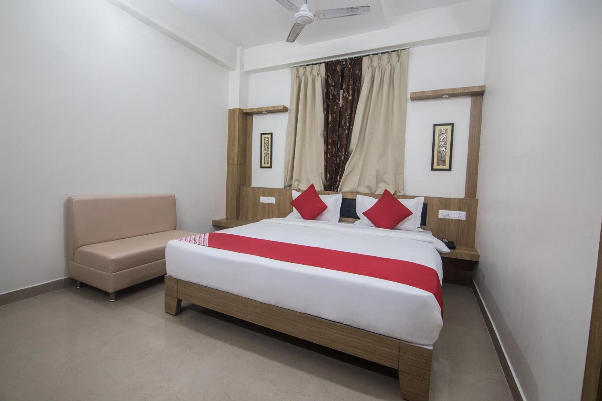 Hotel O Spectrum Residency Guwahati Esterno foto